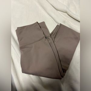 Small Fabletics leggings